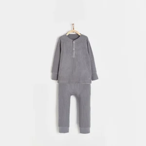 CONJ. PANTALON Y BUZO WAFFLE GRIS