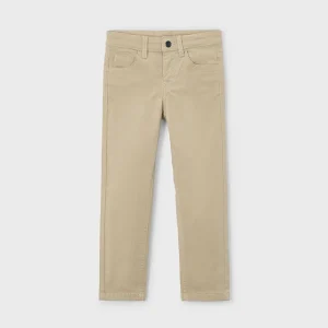 Pantalon slim fit basico caqui