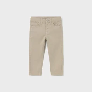 Pantalon slim fit basico beige
