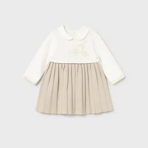 Vestido tricot c/cuello bordado soja