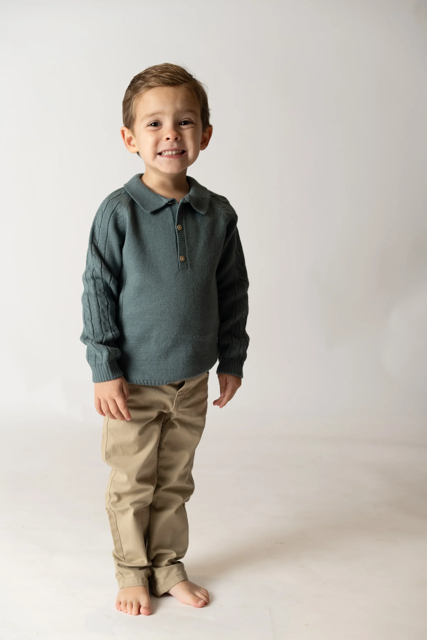 Pantalon slim fit basico caqui - Imagen 9