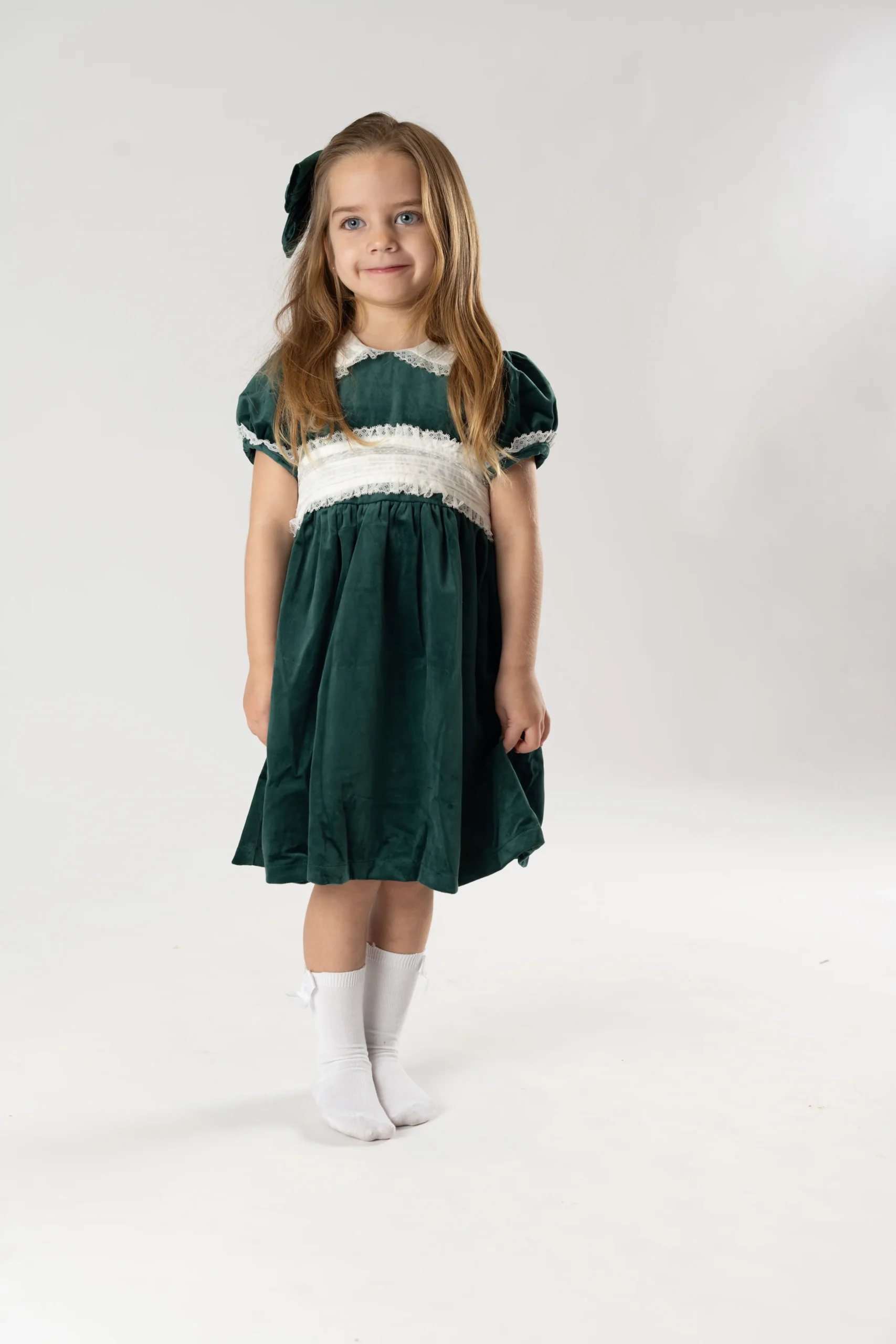 Scarlet Green velvet sash dress - Imagen 4