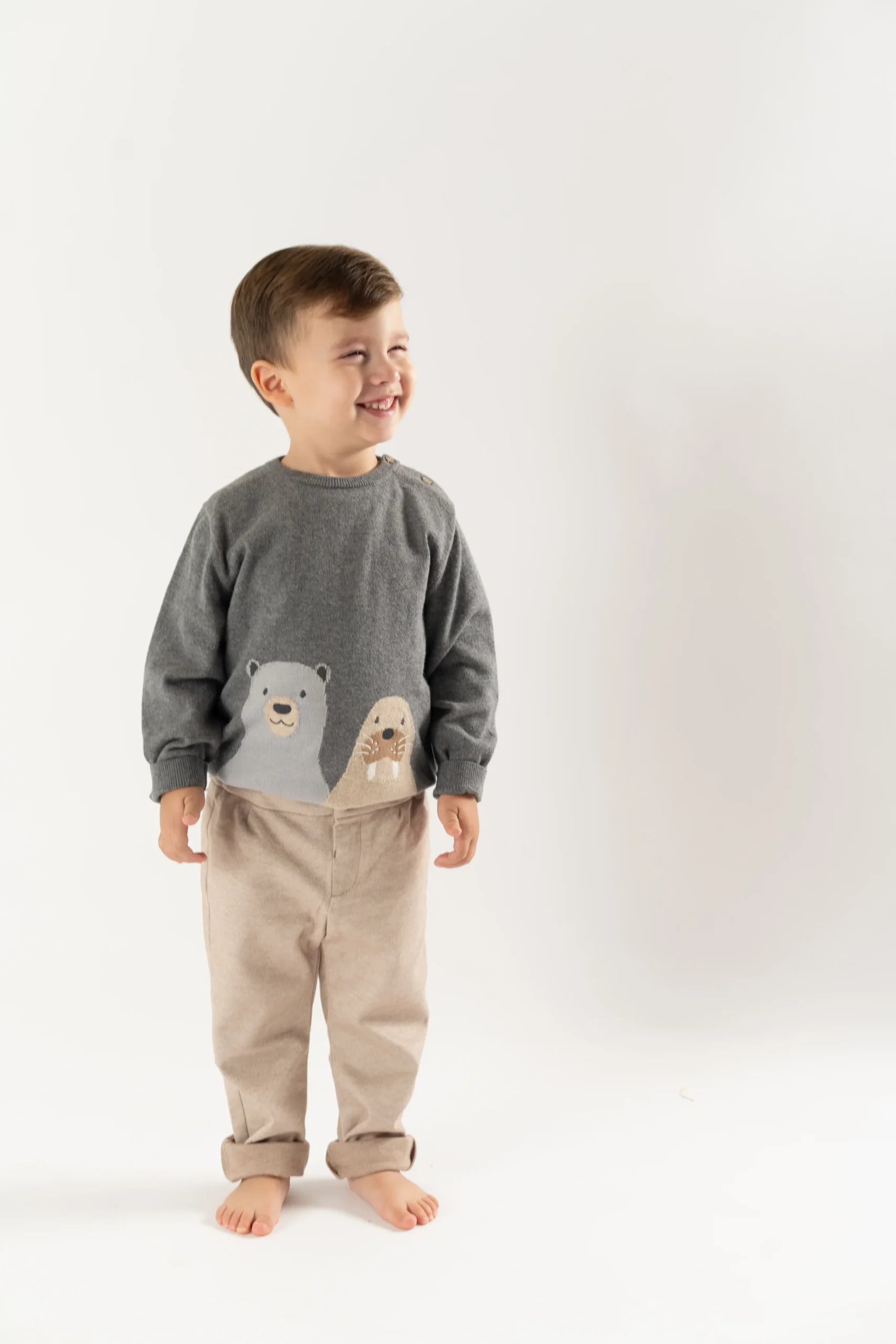 Conj. Pantalon y sueter animales beige - Imagen 5