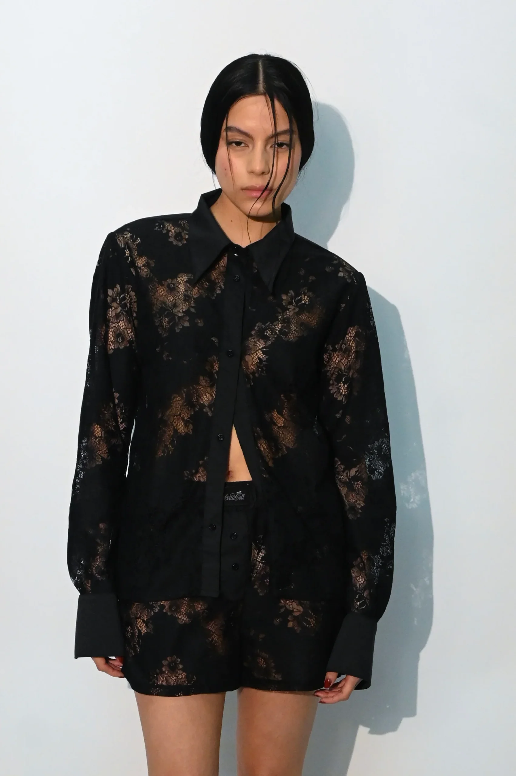 CAMISA PERLA | NEGRA