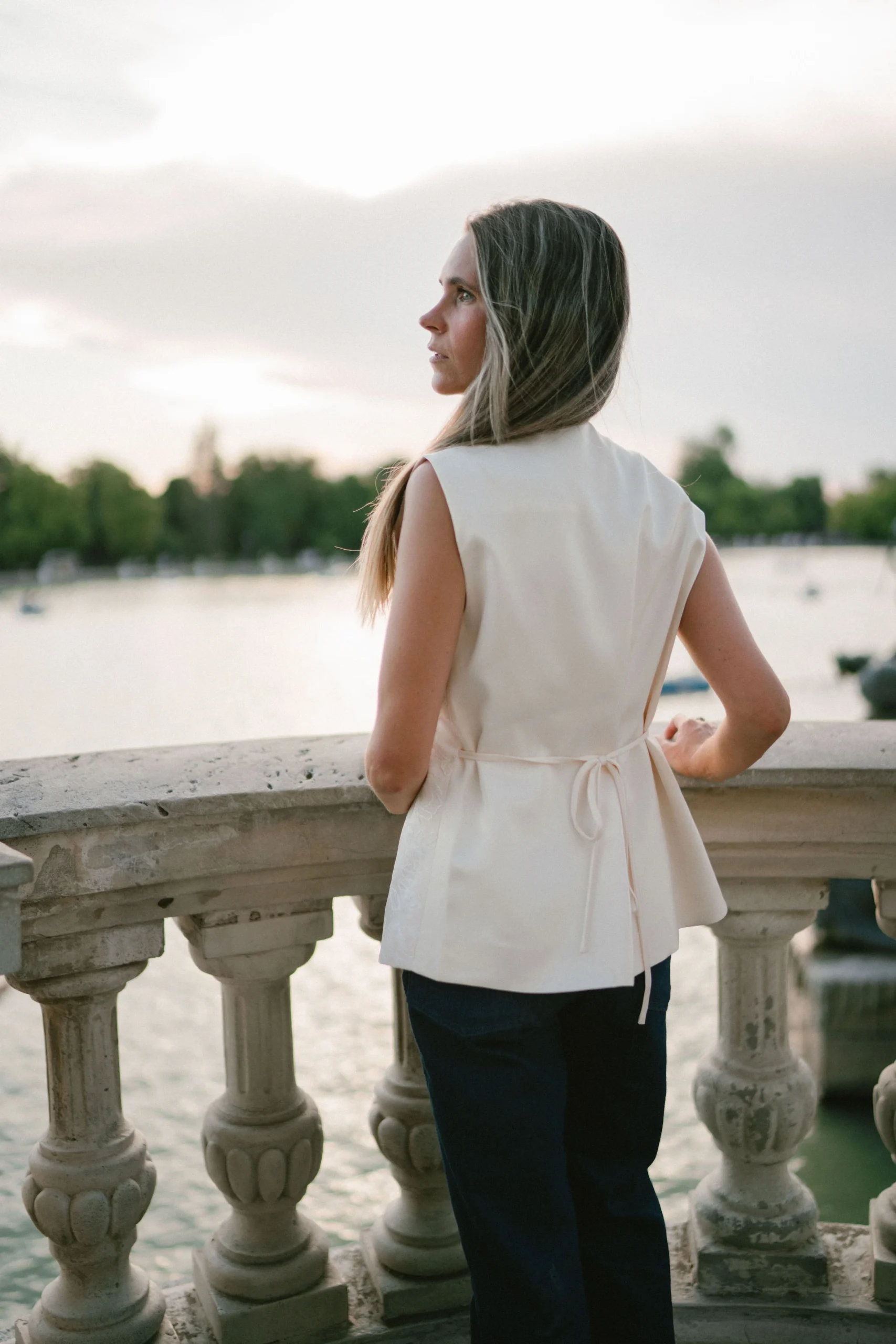 CHALECO ORIENTAL - Imagen 3