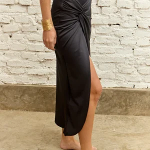 FALDA CORAL | NEGRO