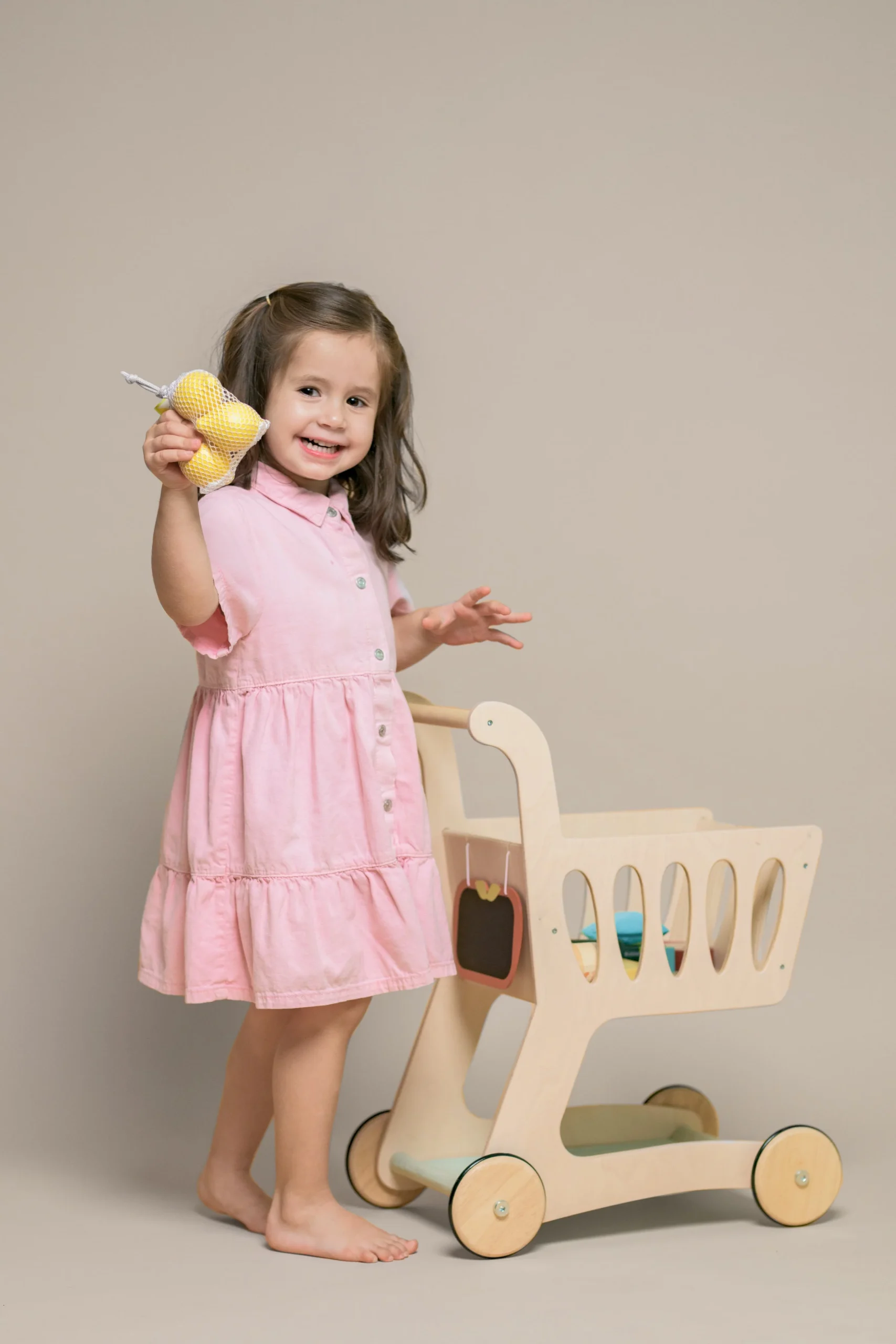 Carrito supermercado madera - Imagen 6