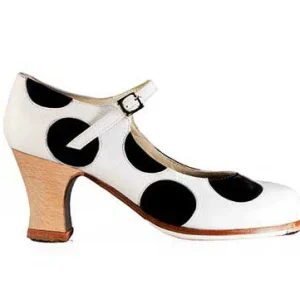 Zapato de flamenco M68 LUNARES de Begoña Cervera