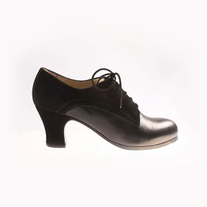 Zapato de flamenco M11 BLUTCHER de Begoña Cervera
