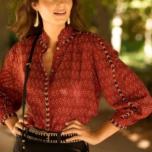 BLUSA BORDADA ESPIGA