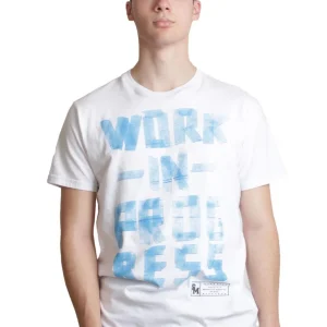 Playera con gráfico WORK IN PROGRESS