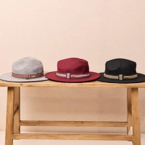 SOMBRERO FIELTRO CON CINTA ÉTNICA